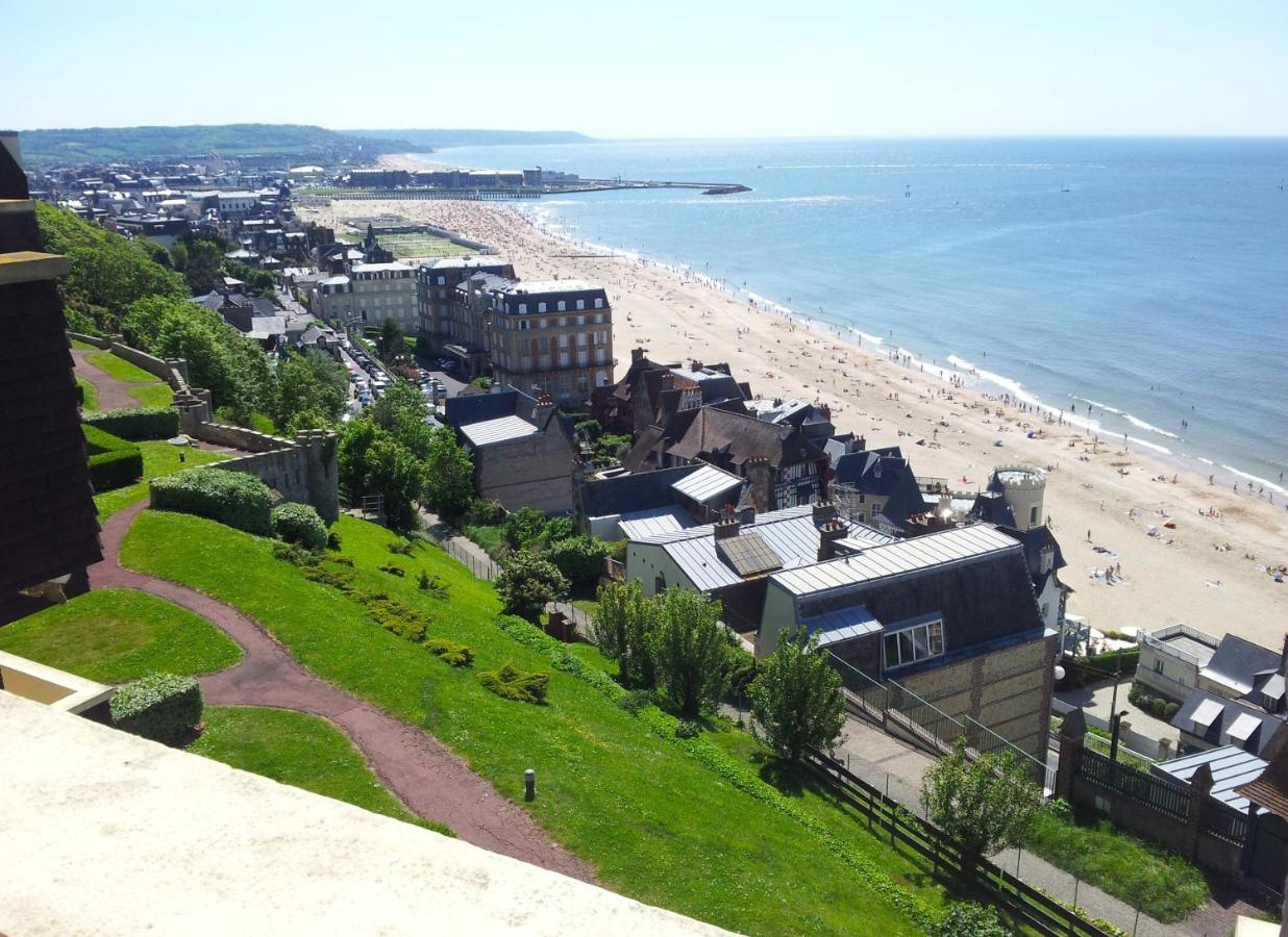 Appartement Trouville-Sur-Mer Vue Mer Imprenable Exterior foto