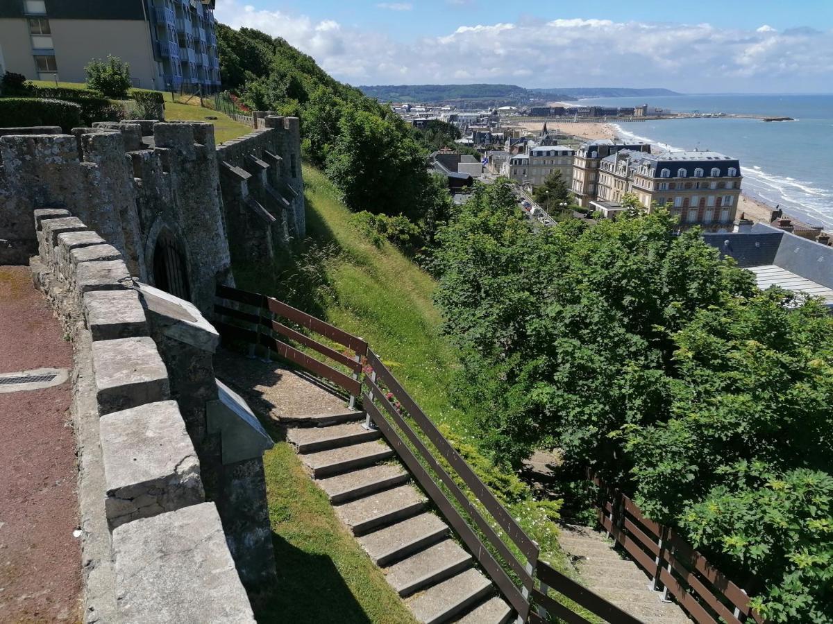 Appartement Trouville-Sur-Mer Vue Mer Imprenable Exterior foto